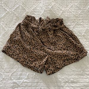 Aerie Cheetah Print Paper Bag Shorts, size M